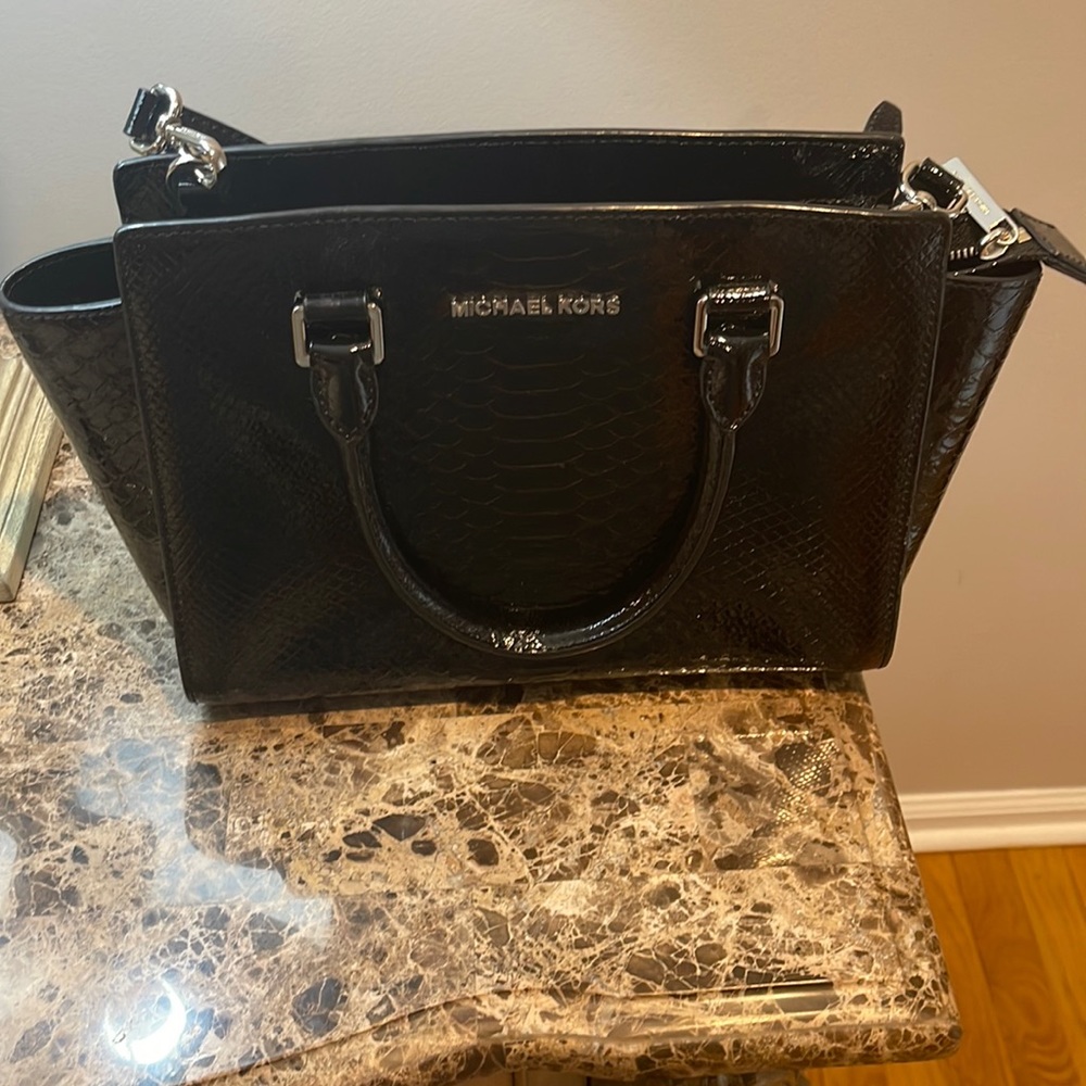 Michael Kors purse
